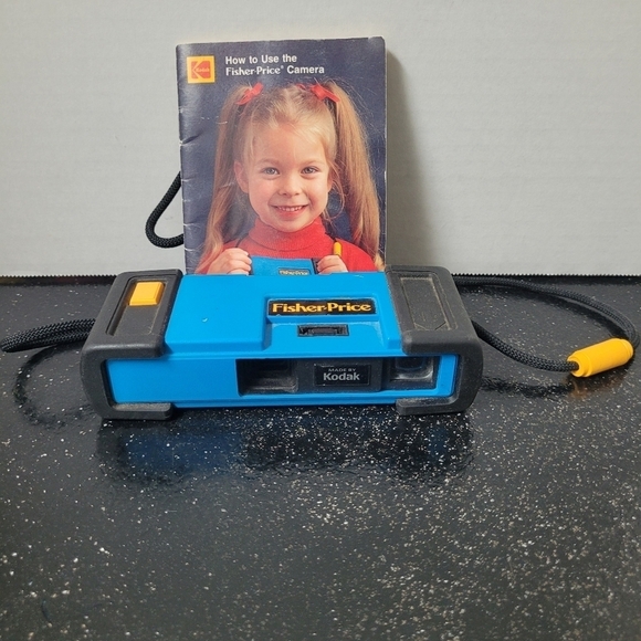 Vintage Fisher Price Kodak 110 Film camera with Instruction Booklet - Picture 1 of 4